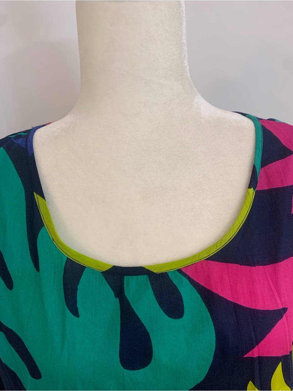 Vibrant Tropical Print Midi Dress - Green/Pink/Blue - Picture 3 of 8